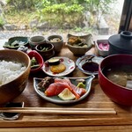 ご飯とちょっと三杯 渡邉 - 