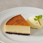 進々堂 - ベイクドチーズケーキセット