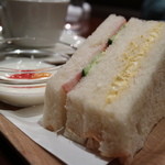 Cafe DAPHNE - モーニングセット、サンドイッチ