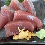 安芸しらす食堂 - カツオの刺身