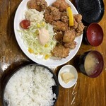 鶏の伊藤 - 骨無しザンギ定食（普通）
