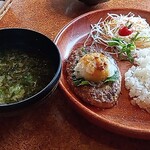 びっくりドンキー - 料理写真:おろしそバーグディッシュ