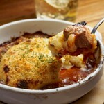 HUB - HUB特製！ラム肉の手作りシェパーズパイHomemade Shepherd’s Pie