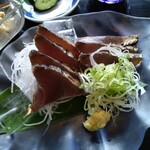 一休 - 鰹のタタキ