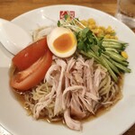 ちりめん亭 - 料理写真:黒酢の冷やし中華880円(税込み)