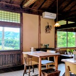 炉場 - 窓からは絶景が。