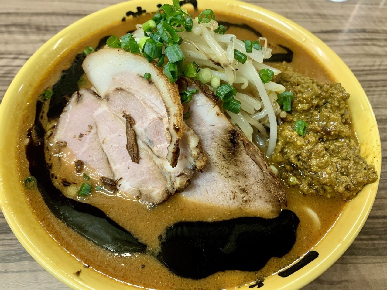 写真 2ページ目 : 味噌屋 八郎商店 新宿店 - 西武新宿/ラーメン | 食べログ