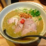 麺や輝 - 料理写真:バジってる