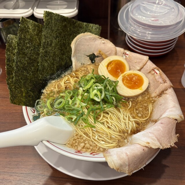 京都北白川 ラーメン魁力屋 茨木宮島店 - 沢良宜/ラーメン | 食べログ