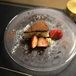 cafe&bar Tres - バースデープレート予約可能です