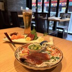 おでんと魚料理と日本酒 栄 - ローストビーフとオクラ和物