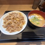 松屋 - 料理写真:牛めし大盛り・豚汁セット