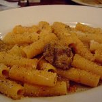 トラットリア・ピッツェリア・レ・アルカーテ - 和牛すね肉のラグーソース　リガトーニあえ