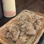 おこのみ焼き しゅんちゃん - 料理写真:豚ホルモン焼き（塩だれ）