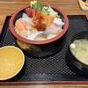 てっぺん食堂 - 魚常海鮮丼