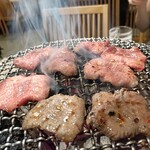 炭火焼肉ホルモンくう - 