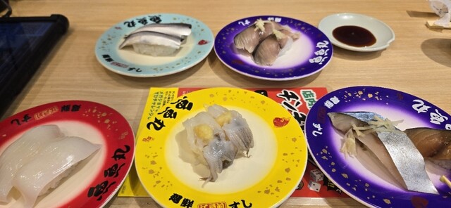 魚魚丸 守山四軒家店 （TOTOMARU） - 藤が丘/回転寿司 | 食べログ