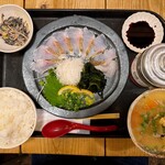 梅山鉄平食堂 - 