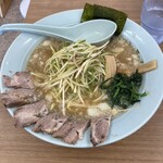 365626470 - ネギチャーシューメン1140えん 麺(中盛り)100えん