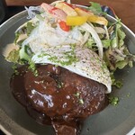 パーシモンカフェ - 料理写真:ハンバーグ