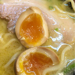 麺匠家 - この味玉の加減、たまらん！