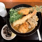 いぶきうどん - 料理写真: