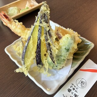 蕎麦処つゆ下梅の花_1