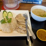 ターン THAI FOOD AND IZAKAYA - 料理写真: