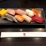 回転寿し旬楽 - 