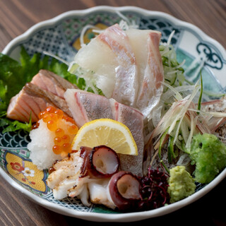 おでんとお蕎麦居酒屋 じんべえ_1