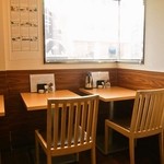 うどん上々 - 1人テーブル席