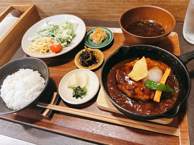 肉洋食オオタケ - 清水五条/ハンバーグ | 食べログ