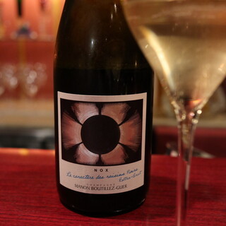 Champagne Bar Pomponne_1