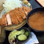 味市 - ロースカツ定食
