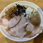 背脂煮干中華そば 和市 - 