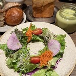 RACINES Boulangerie & Bistro - 