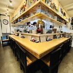 酒飯処さつき - カウンターも居心地抜群！