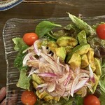 長州居酒屋 とも - 大人のアボカドサラダ