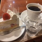 イタリアン・トマトカフェジュニア - 料理写真: