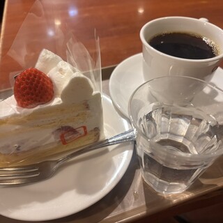 イタリアン・トマトカフェジュニア_0