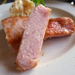 くんぺる - 純粋赤豚の厚切りロースグリル