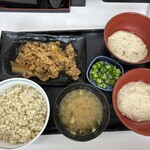 吉野家 - 料理写真:麦とろ牛皿御膳+とろろ
