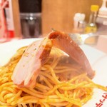 スパゲッティーのパンチョ - 思っていたより厚切りなベーコン