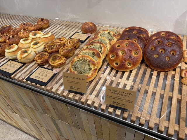 VERMICULAR POT MADE BAKERY ニュウマン高輪店 （バーミキュラ ポット