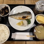 梅山鉄平食堂 - 
