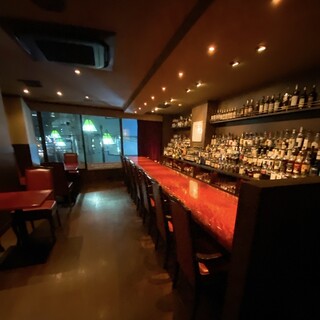 BAR CLOS_2