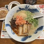 ラーメン龍の家 - 料理写真:
