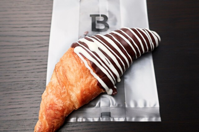100日だけのチョコクロワッサン by Tony bake 兵庫明石店 - 明石/パン