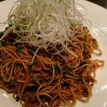 中国酒家 大三元 - 汁なしラージャン麺、かなり美味いですね♪