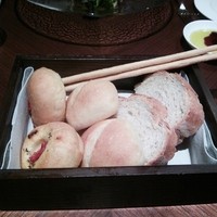 ラ・ロカンダ ザ・リッツ・カールトン京都 - ４種類のパン